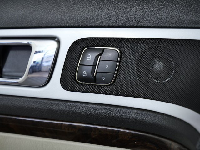Used 2011 Ford Explorer Limited w/ 302A Rapid Spec Order Code FWD image 29