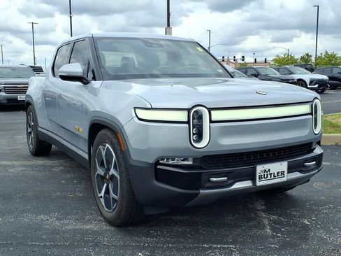 Used 2023 Rivian R1T Adventure Quad AWD/4WD image 24