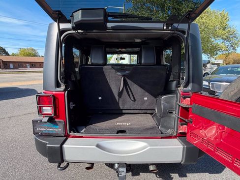 Used 2012 Jeep Wrangler Sahara w/ Dual Top Group AWD/4WD image 11