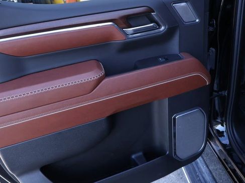 Certified 2024 GMC Sierra 1500 Denali Ultimate image 10