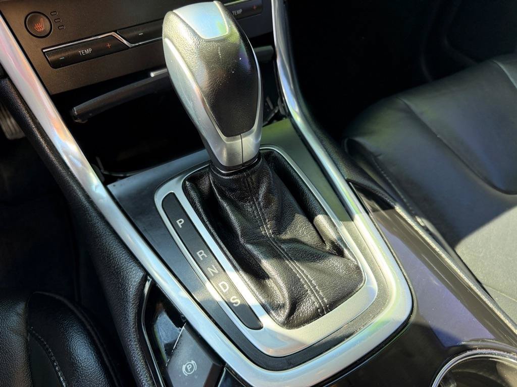Used 2015 Ford Edge Titanium w/ Technology Package AWD/4WD image 45