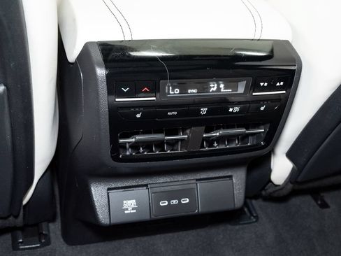 Used 2026 Acura MDX A-Spec w/ Advance Package AWD/4WD image 29