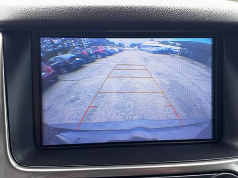 Used 2018 Chevrolet Tahoe Premier AWD/4WD image 20
