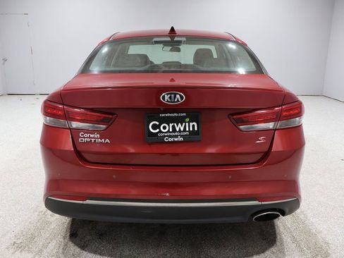 Used 2018 Kia Optima S image 3