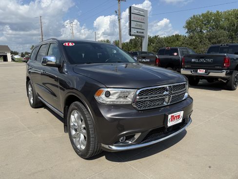 Used 2016 Dodge Durango Citadel w/ Premium Entertainment Group AWD/4WD image 38