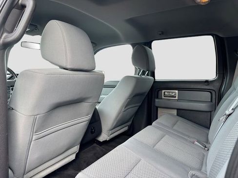 Used 2011 Ford F150 XLT w/ XLT Convenience Pkg image 12