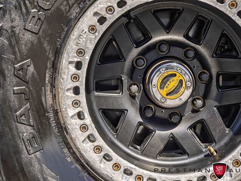 Used 2018 Jeep Wrangler Unlimited Rubicon AWD/4WD image 6