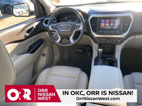 Used 2017 GMC Acadia SLT w/ LPO, Cargo Package image 21