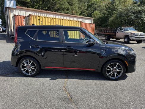 Used 2020 Kia Soul GT-Line w/ GT 2.0L Power Sunroof Package image 8