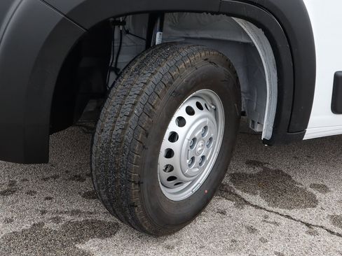 New 2026 RAM ProMaster 2500 w/ Convenience Group image 10