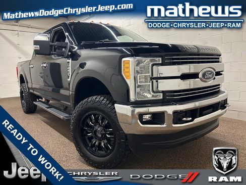 Used 2017 Ford F250 Lariat w/ Chrome Package image 1