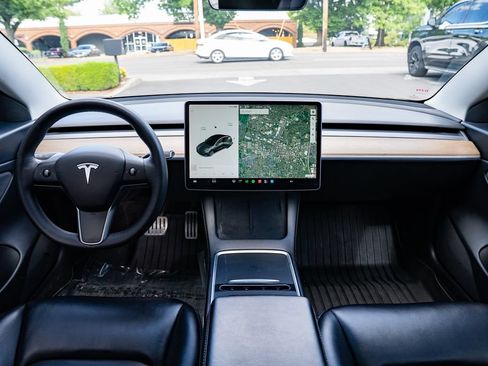 Used 2021 Tesla Model 3 Performance AWD/4WD image 9