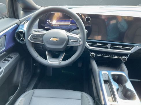 New 2026 Chevrolet Equinox EV LT AWD/4WD image 27