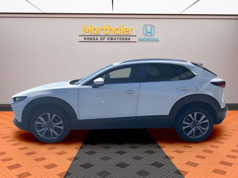Used 2020 MAZDA CX-30 AWD w/ Premium Package image 2