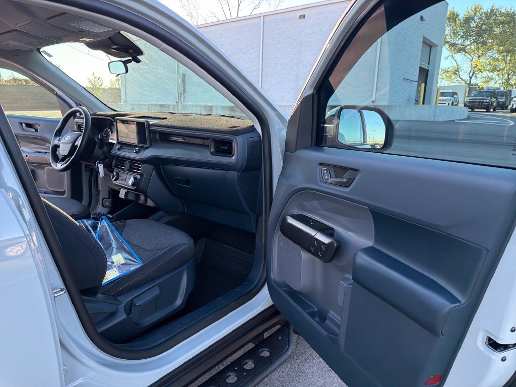 Used 2024 Ford Maverick Tremor w/ Tremor Off-Road Package AWD/4WD image 38