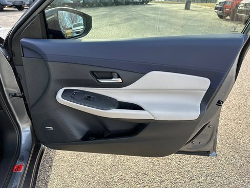 New 2026 Nissan Sentra SL w/ Floor Mat Package FWD image 14