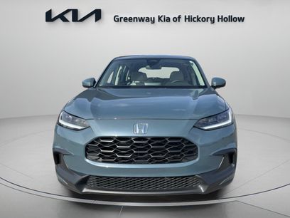 Used 2025 Honda HR-V LX