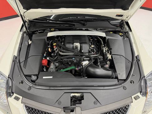 Used 2010 Cadillac CTS V image 10