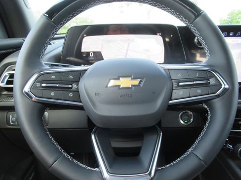 New 2026 Chevrolet Traverse High Country FWD image 22