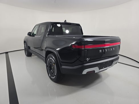 Used 2025 Rivian R1T Adventure AWD/4WD image 3