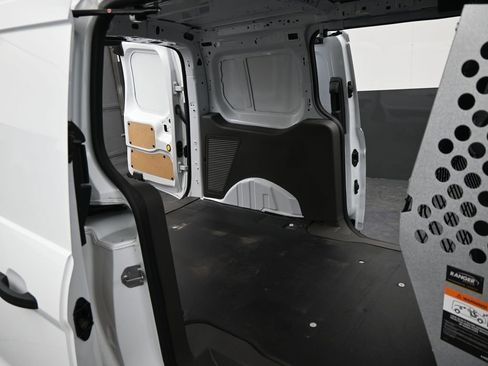 Used 2023 Ford Transit Connect XL image 32