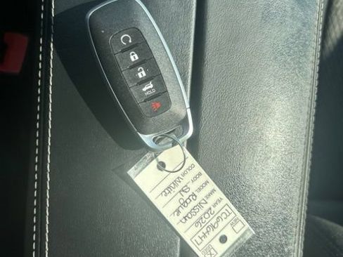 Used 2026 Nissan Rogue SV FWD image 41