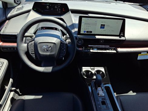 New 2026 Toyota Prius Plug-In Hybrid FWD image 9