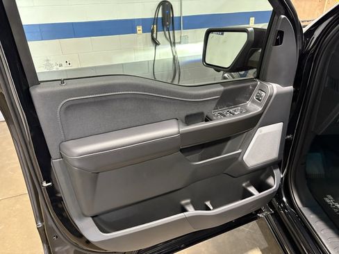 New 2025 Ford F150 Lariat w/ Equipment Group 502A High image 24