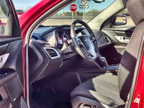 Used 2013 GMC Terrain SLE w/ Convenience Package image 3