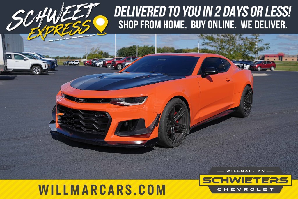 Used 2019 Chevrolet Camaro ZL1 RWD image 1