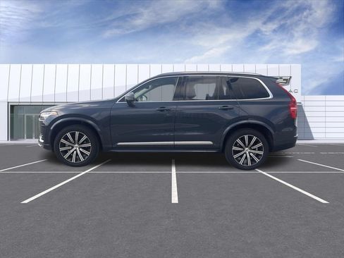 Used 2024 Volvo XC90 B6 Plus AWD/4WD image 5
