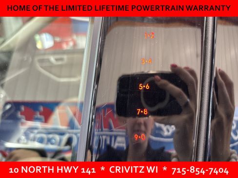 Used 2022 Ford Explorer XLT w/ Equipment Group 202A AWD/4WD image 10