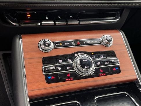 Used 2024 Lincoln Aviator Reserve image 20