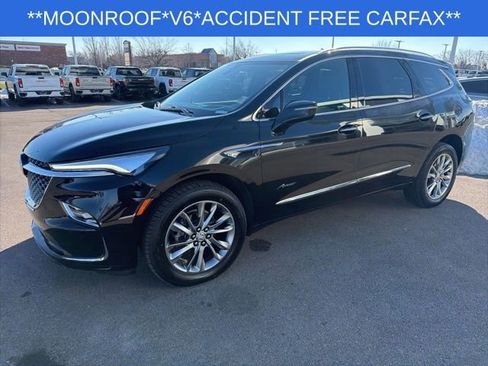 Used 2023 Buick Enclave Avenir w/ Avenir Technology Package image 7