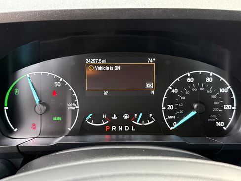 Used 2022 Ford Maverick XLT image 27