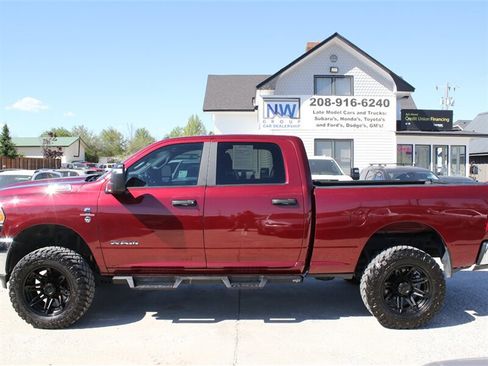 Used 2024 RAM 2500 Big Horn AWD/4WD image 33