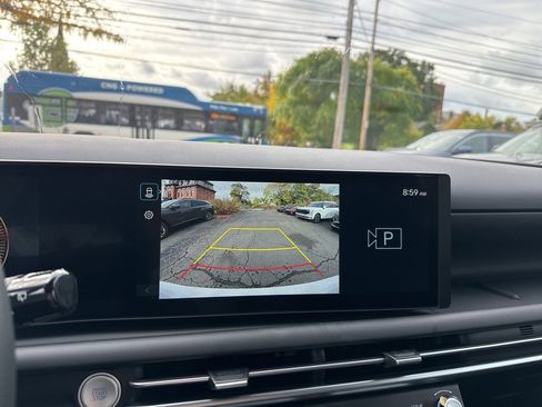 New 2026 Hyundai Tucson SE image 25