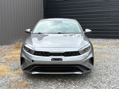Used 2023 Kia Forte LXS FWD image 2