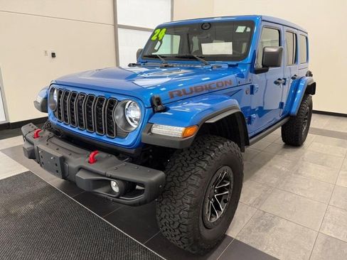 Used 2024 Jeep Wrangler Unlimited Rubicon AWD/4WD image 6