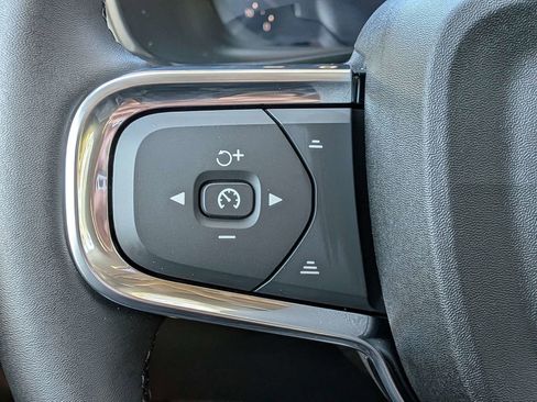 New 2026 Volvo XC40 B4 Core image 28