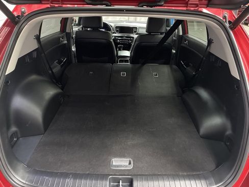 Used 2022 Kia Sportage EX image 13