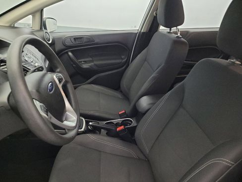 Used 2017 Ford Fiesta SE image 17