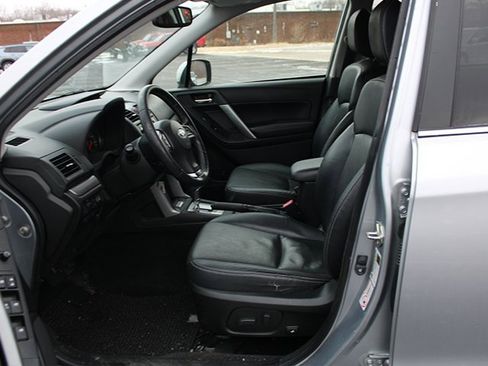 Used 2014 Subaru Forester 2.5i Limited image 12