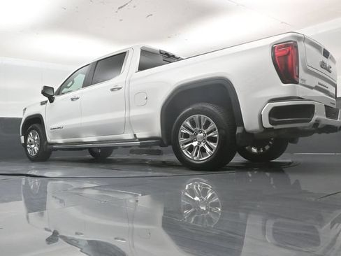 Used 2023 GMC Sierra 1500 Denali w/ Technology Package AWD/4WD image 57
