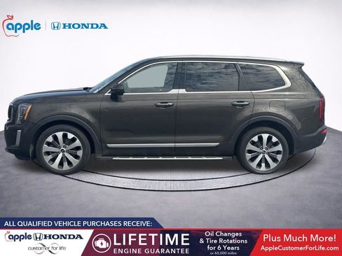 Used 2022 Kia Telluride S image 4