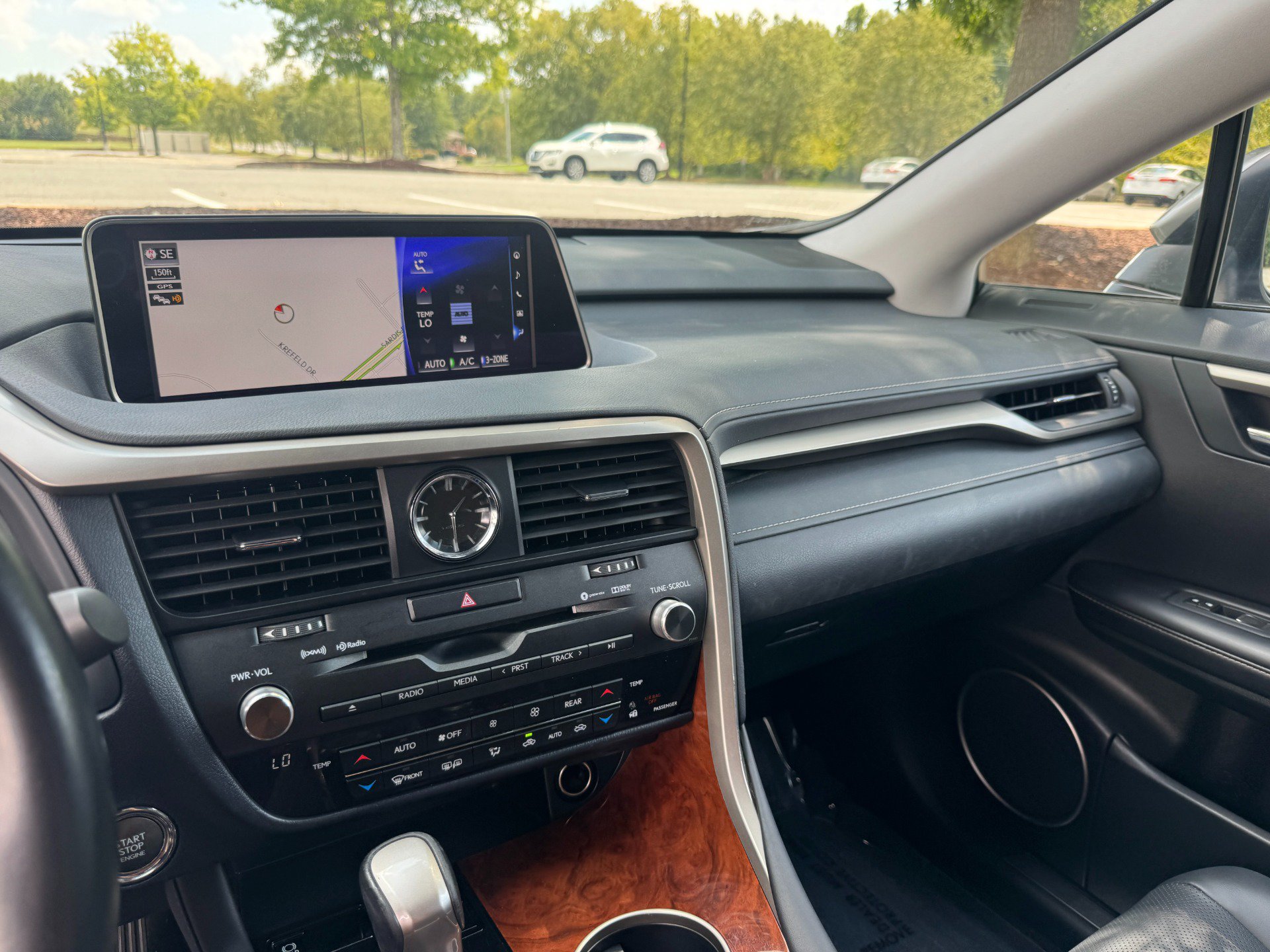 Used 2019 Lexus RX 350L AWD image 39