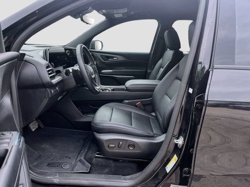 Used 2026 Chevrolet Traverse LT w/ Driver Confidence Package FWD image 21