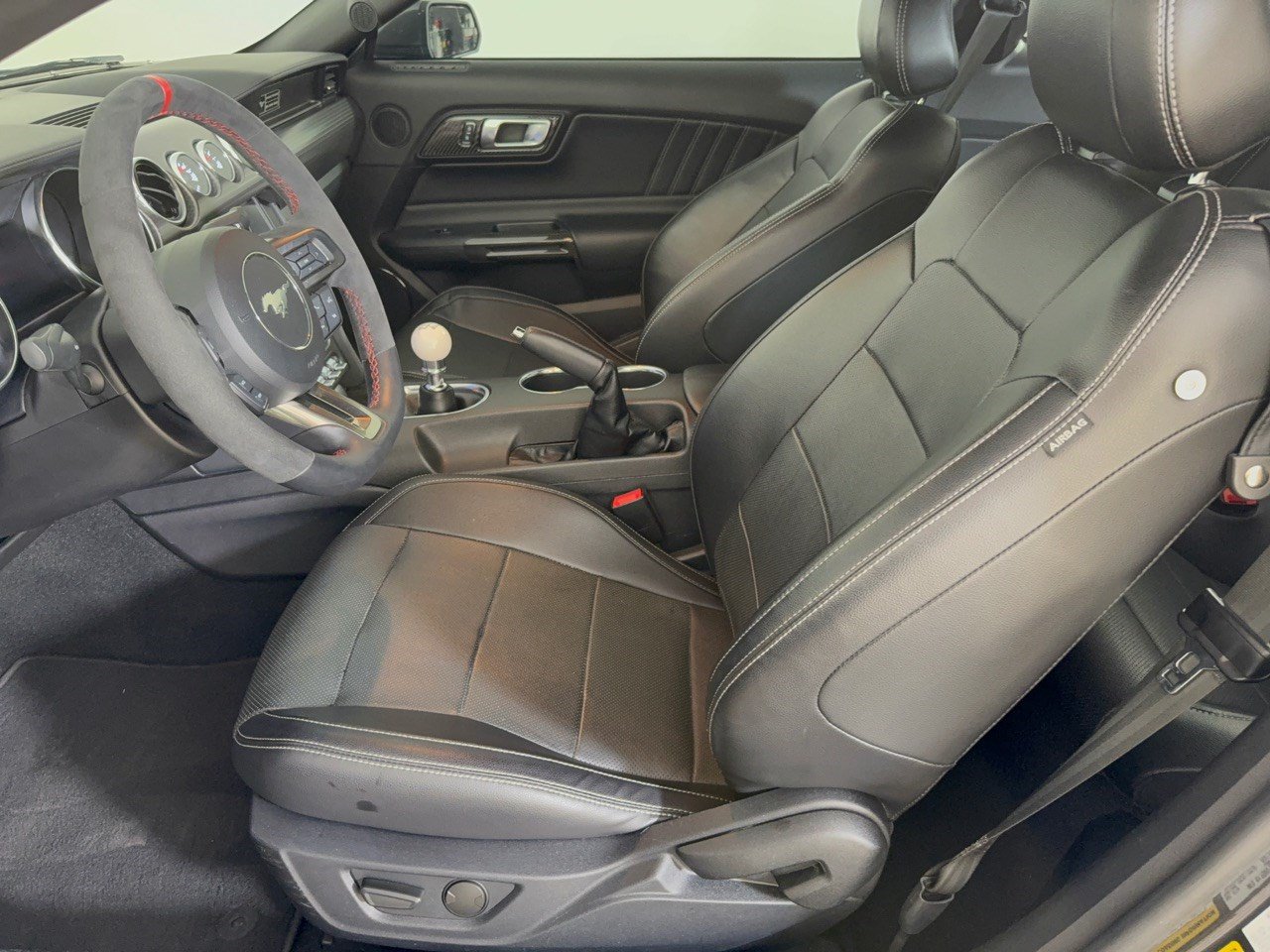 Used 2020 Ford Mustang GT Premium w/ GT Performance Package RWD image 5