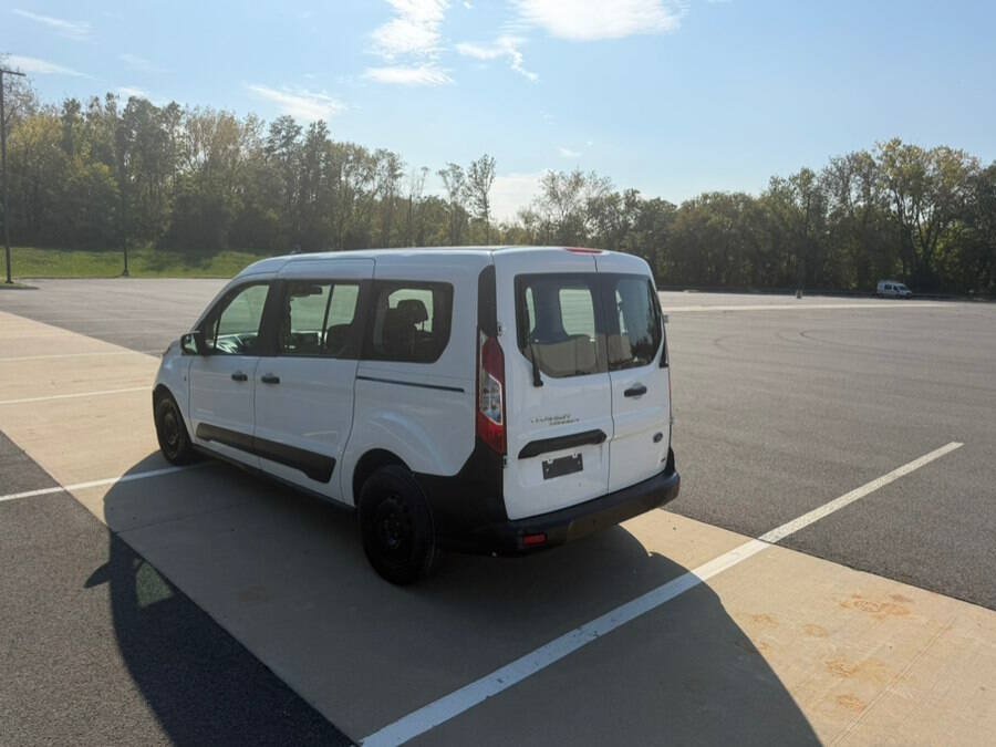 Used 2020 Ford Transit Connect XL FWD image 6