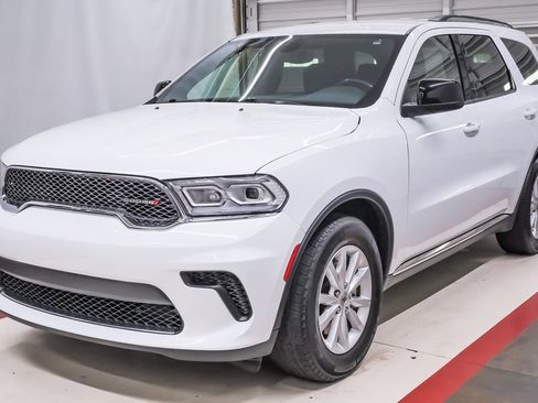 Used 2023 Dodge Durango SXT RWD image 1